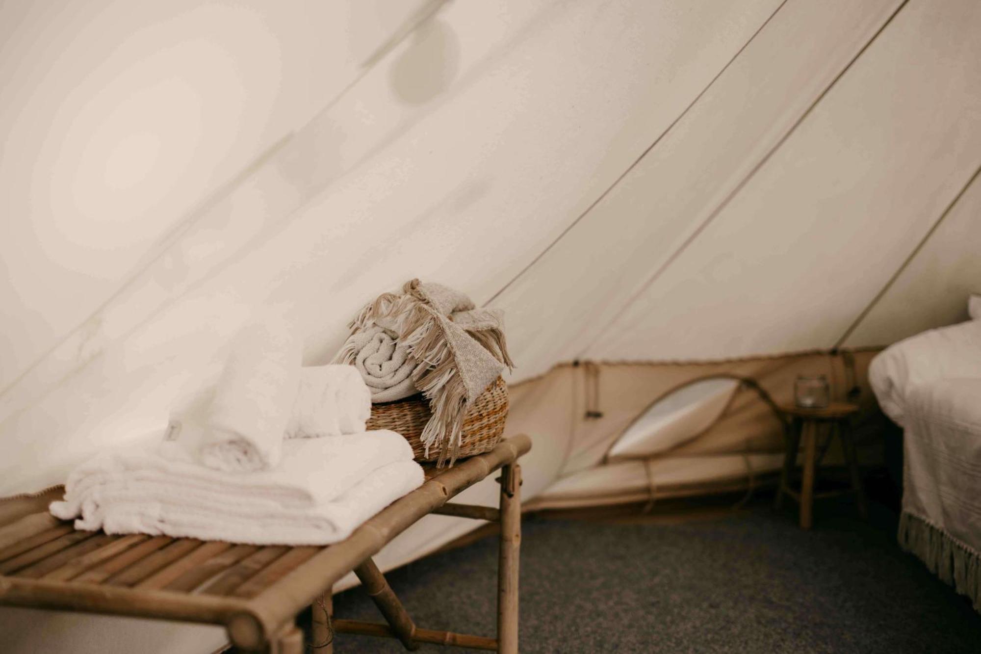 Falkeroed - Lyxig Glamping I Naturreservat Ink Frukost Гребестад Екстериор снимка